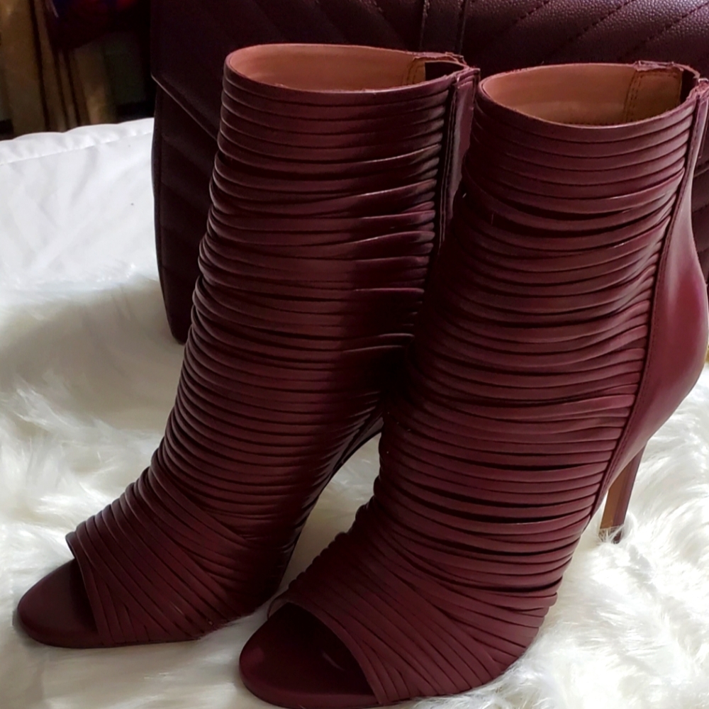 BCBG Boots